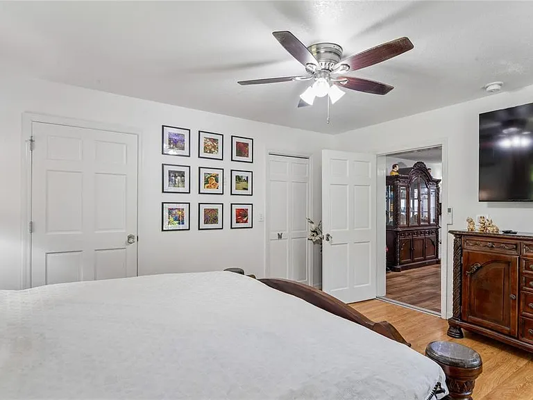 20424 Marguerite Rd — Photo 28