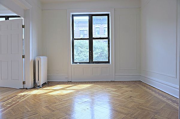 1st image of 191 Claremont Ave APT 32