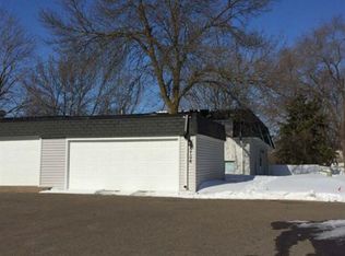 3706 Conroy Trl, Inver Grove Heights, MN 55076