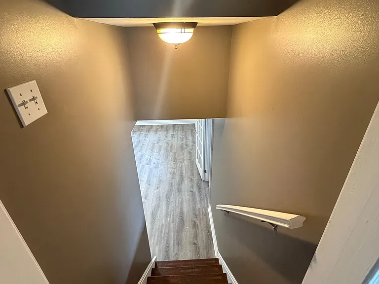 10 Miami Dr — Photo 19