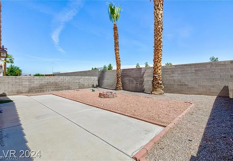 1954 Glistening Sands Dr — Photo 4
