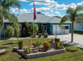 2142 S Chamberlain Blvd, North Port, FL 34286