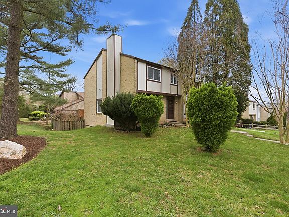 3rd image of 9087 Centerway Rd