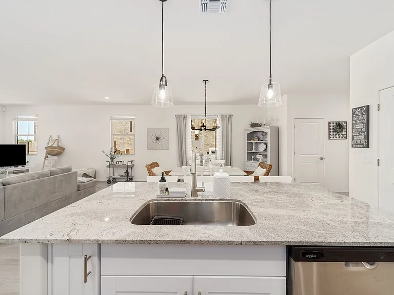 385 N Spring Flower Dr — Photo 33
