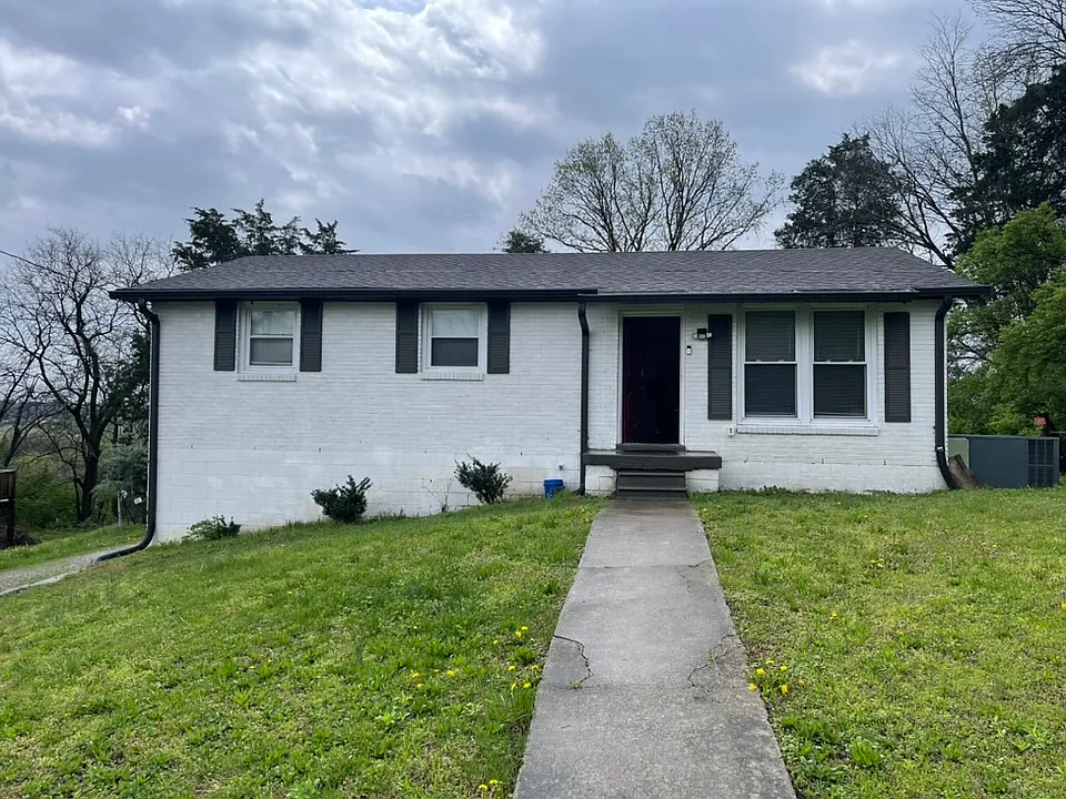 4060 Fairmeade Dr