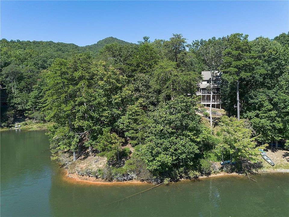 1st image of 70 Padsett Ct