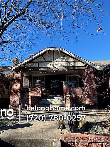 1011 N Adams St Photo 1