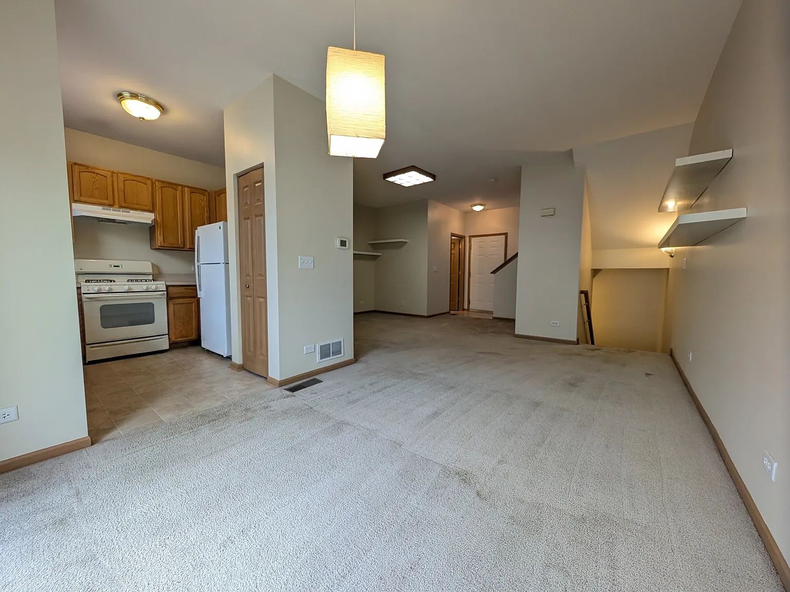 2 bed, $1,800 — Photo 4