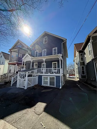 222 Howard Ave #2 Photo 1