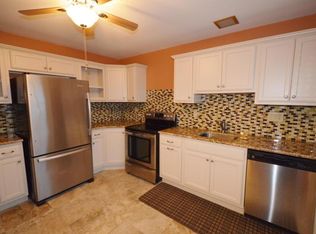 17 Reigate La, Manchester, NJ 08759