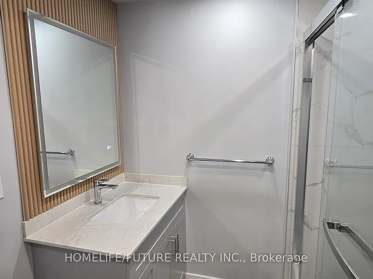 52 Falaise Rd #BASEMENT — Photo 8