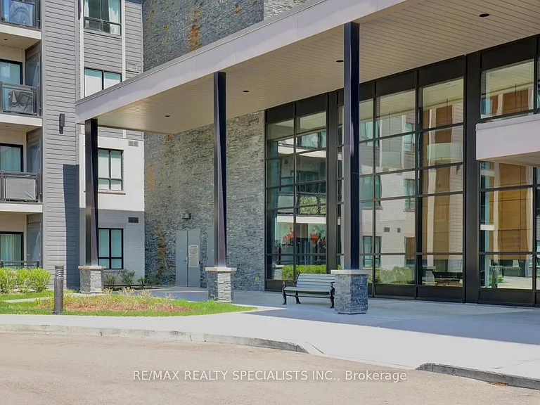 3170 Erin Mills Pkwy #122 — Photo 3