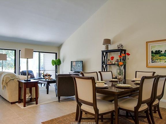 5th image of 37 Lake Forest Dr APT 3309