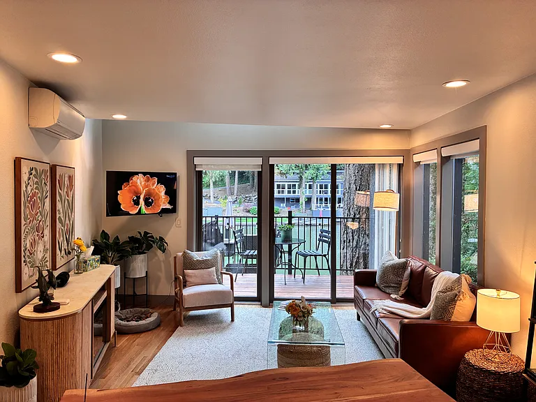 3300 Southshore Blvd — Photo 4