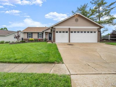 2 Barrington Dr, Saint Peters, MO, 63376