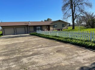 24230 N Pearl Rd, Acampo, CA 95220