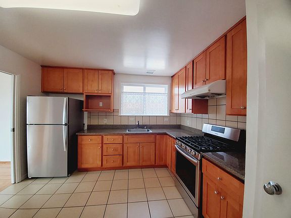 5th image of 46 Alta Vista Way