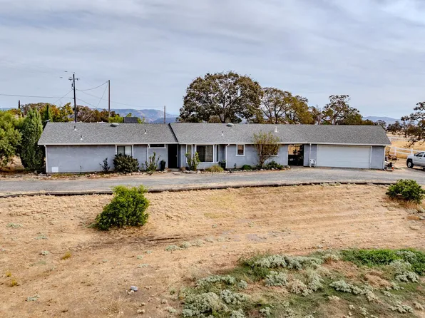 9811 Buena Vista Dr, La Grange, CA 95329