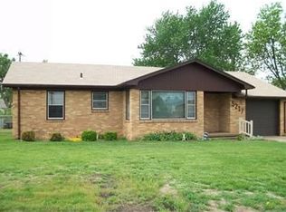 5217 Broadway Ave, Great Bend, KS 67530