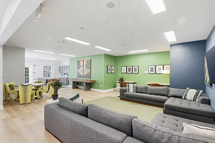 The Glen at Alexander Apartments — Photo 22