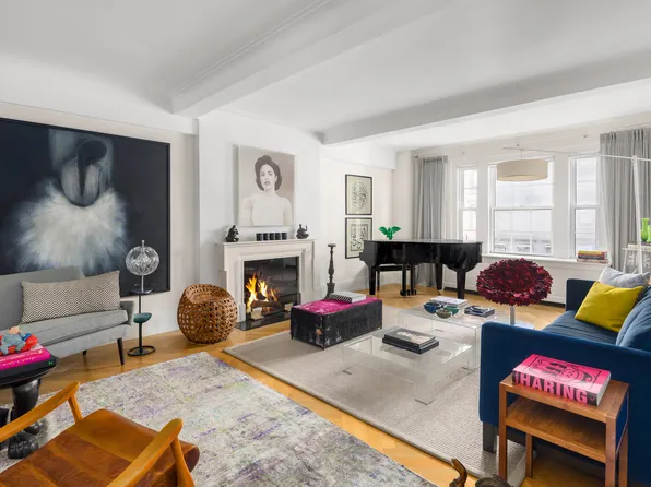 40 East 66th Street 4B image 3 of 17
