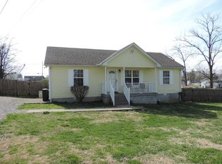 2595 Nunley St, Greenbrier, TN 37073
