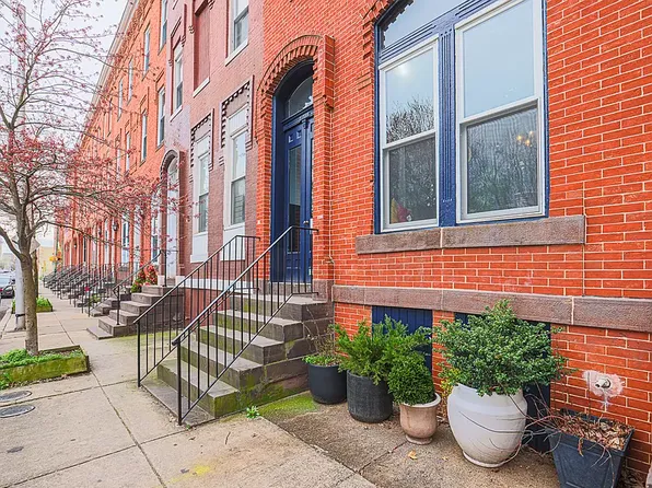 2218 N Calvert St, Baltimore, MD 21218