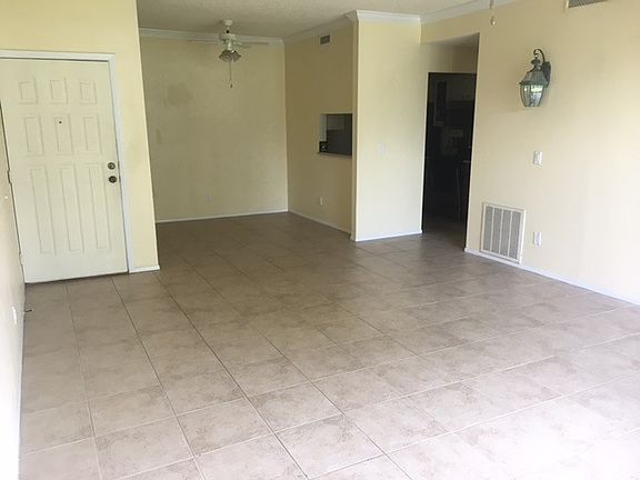 2nd image of 2049 San Marcos Dr SE APT 125