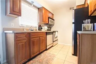 2317 Parmenter Blvd — Photo 4