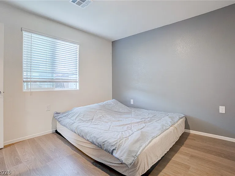 7890 Aurora Sky St #2 — Photo 33