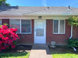 5706 NE Hassalo St, Portland, OR 97213