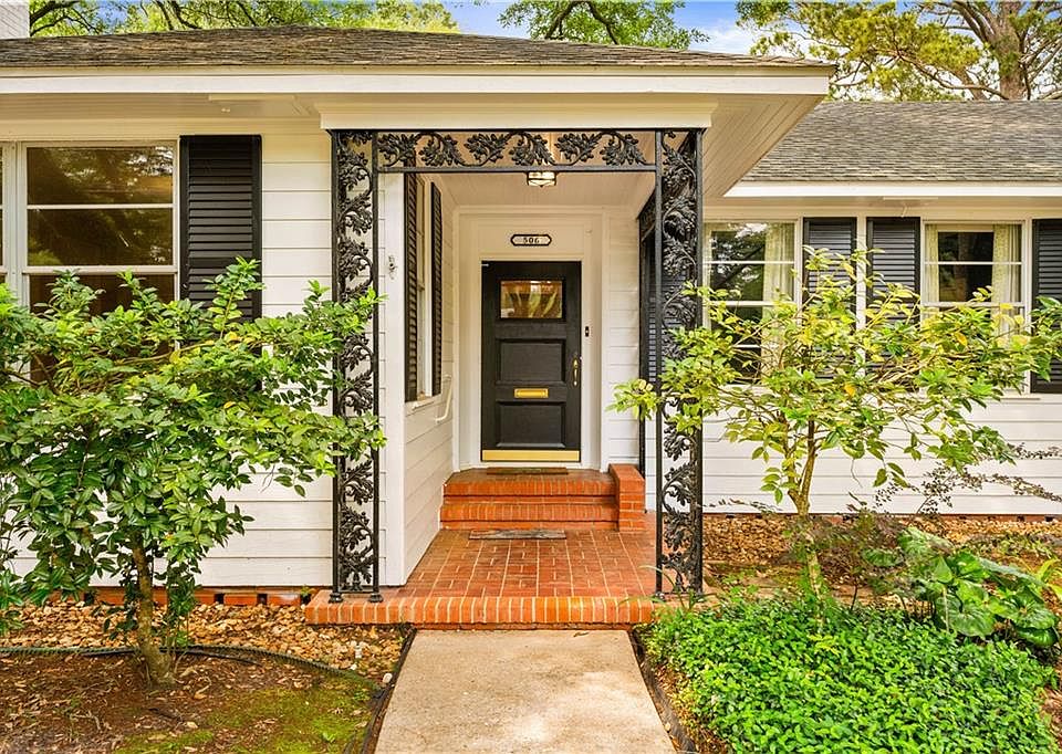 1st image of 506 Hillcrest Dr