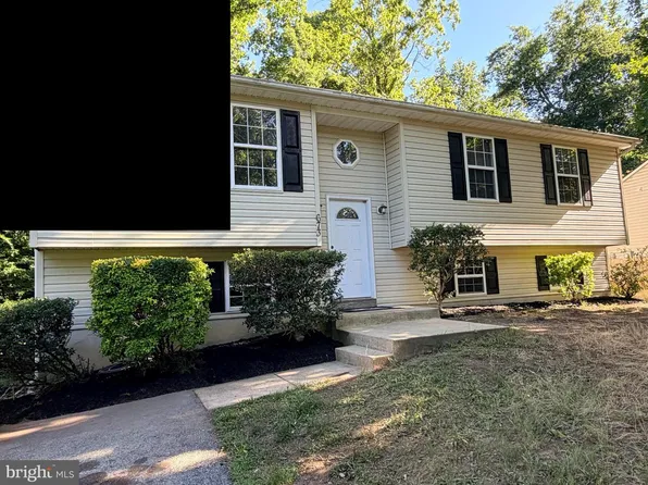 673 Running Fox Rd, Lusby, MD 20657