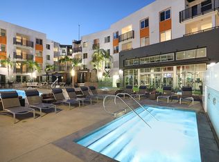 1110 W Town And Country Rd #208, Orange, CA 92868