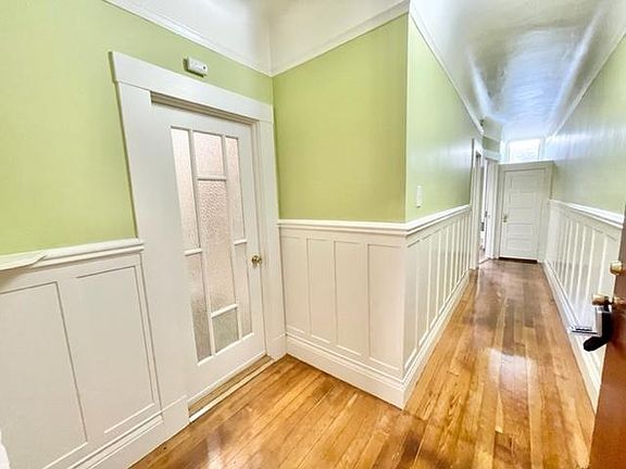 2nd image of 1468 Folsom St APT 4
