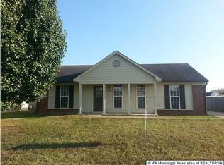 7429 Grace Blvd, Horn Lake, MS 38637