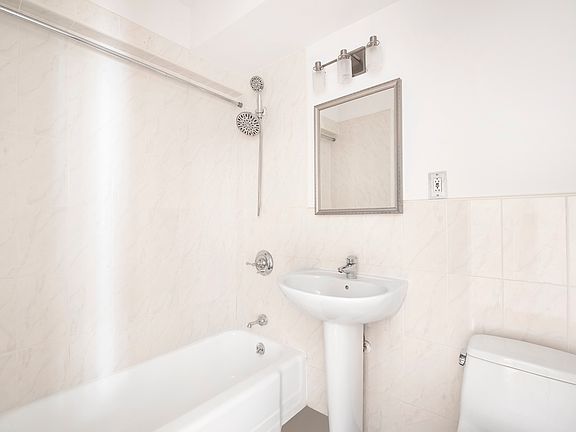 4th image of 15 W 12th St APT 7G