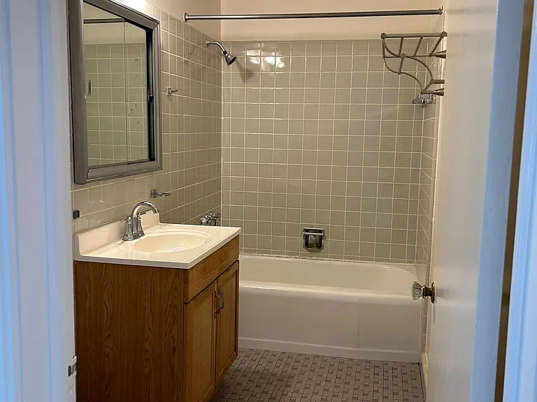 1305 N Harlem Ave #10 — Photo 10