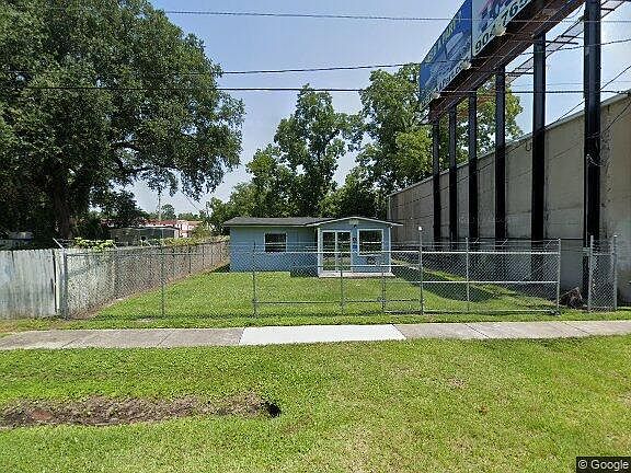 1st image of 3315 Waller St
