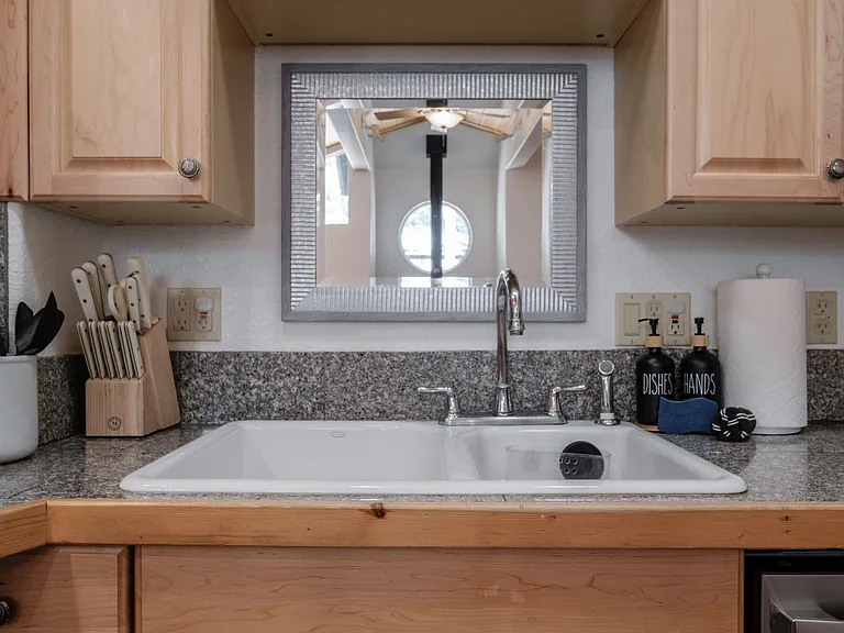 14296 Glacier View Dr — Photo 23