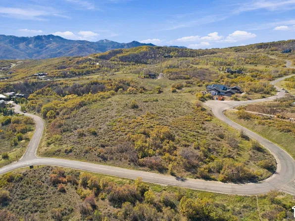 9329 Mountain Bluebird Ln, Park City, UT 84098