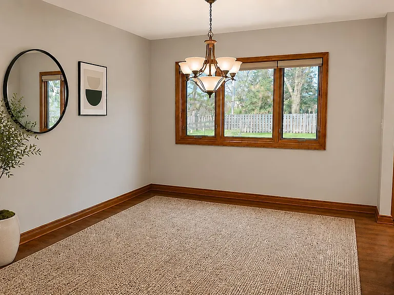 55143 Monroe Dr — Photo 5