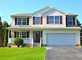 1431 Old Mill Rd, Lapeer, MI 48446