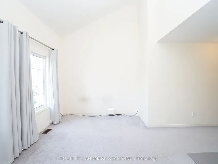 43 Odoardo Di Santo Cir — Photo 27