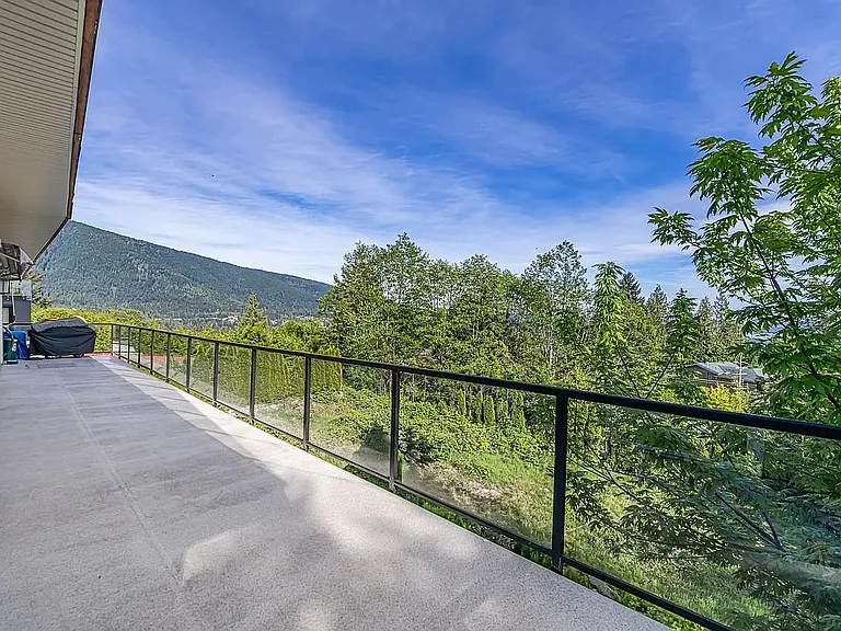 520 Ballantree Pl — Photo 16