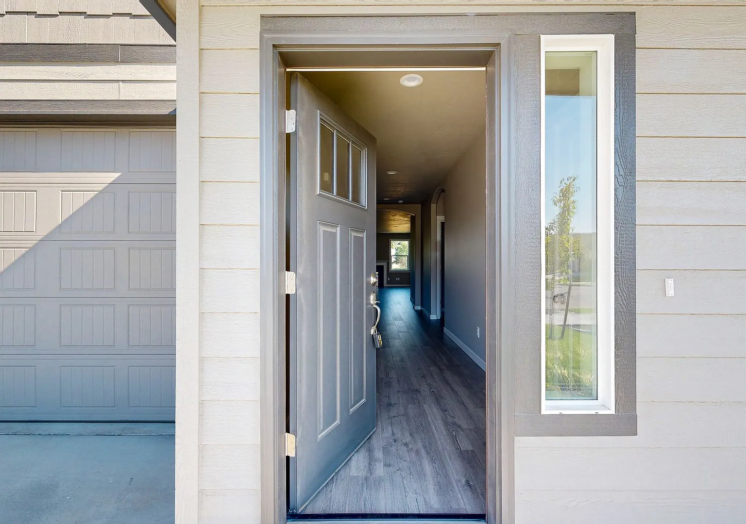 Home in Harvey Ranch Estates — Photo 2