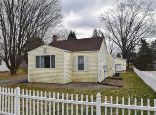 4140 Homeland Ave NE, Louisville, OH 44641