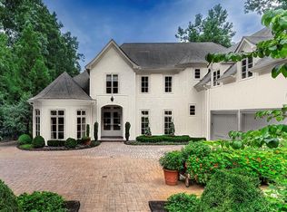1075 Heards Ferry Rd NW, Sandy Springs, GA 30328