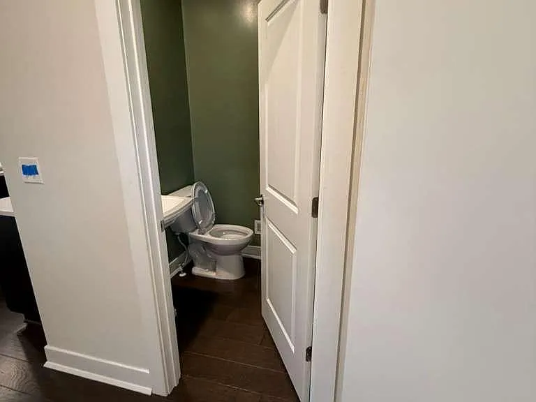 704 Peony Ln — Photo 28