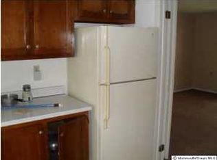 442C Cheshire Ct, Lakewood, NJ 08701